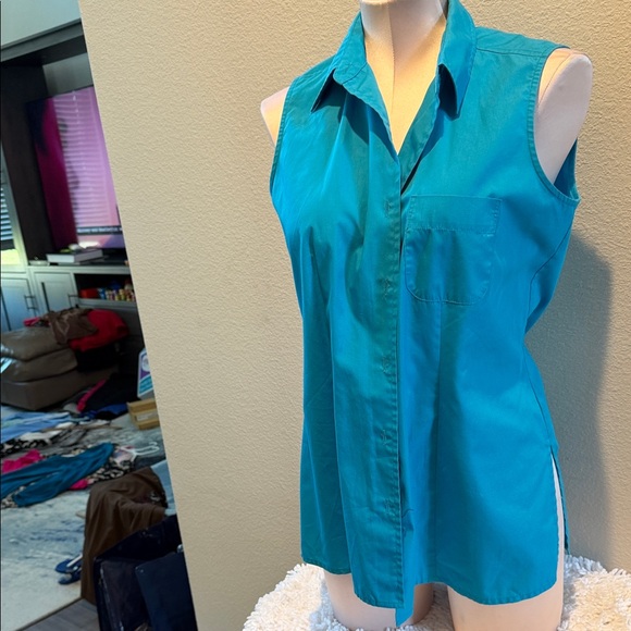 Studio C Tops - Studio C Turquoise Sleeveless Button-Down Shirt